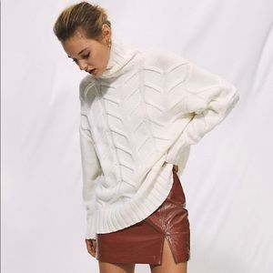 Aritzia Wilfred Champeaux Sweater